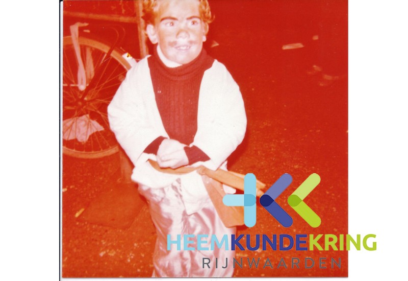 Carnaval 1978 Klaproosstraat 1ste prijs Alie Baba en de veertig rovers Coll. Lamers - Hendriks (1)